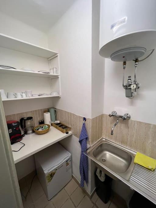 Einzimmerwohnung Im Gruenen/innsbruck/2 Pax Apartamento Innsbruck