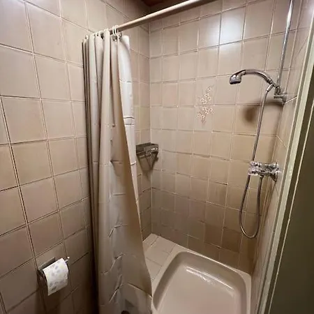 Einzimmerwohnung Im Gruenen/Innsbruck/2 Pax Exterior foto
